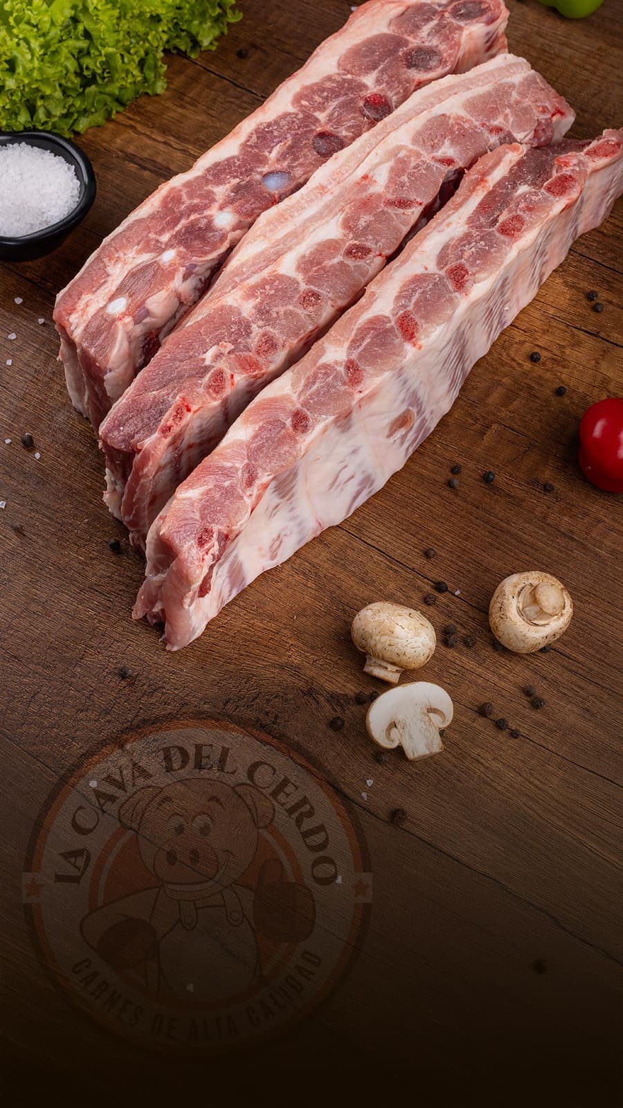 Costilla de Cerdo sobre tabla de madera, La Cava del Cerdo