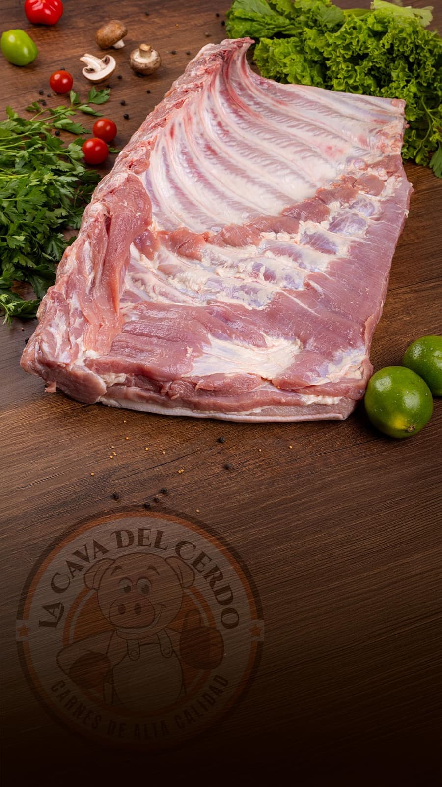 Costillar Completo de Cerdo sobre tabla de madera, La Cava del Cerdo