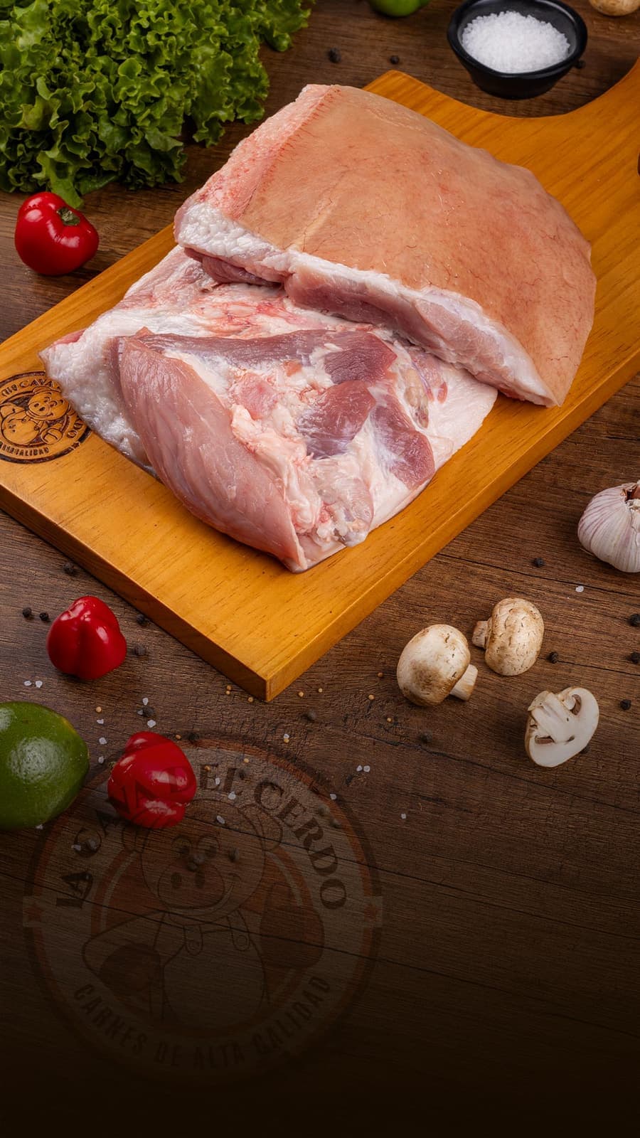 Papada sobre tabla de madera, La Cava del Cerdo