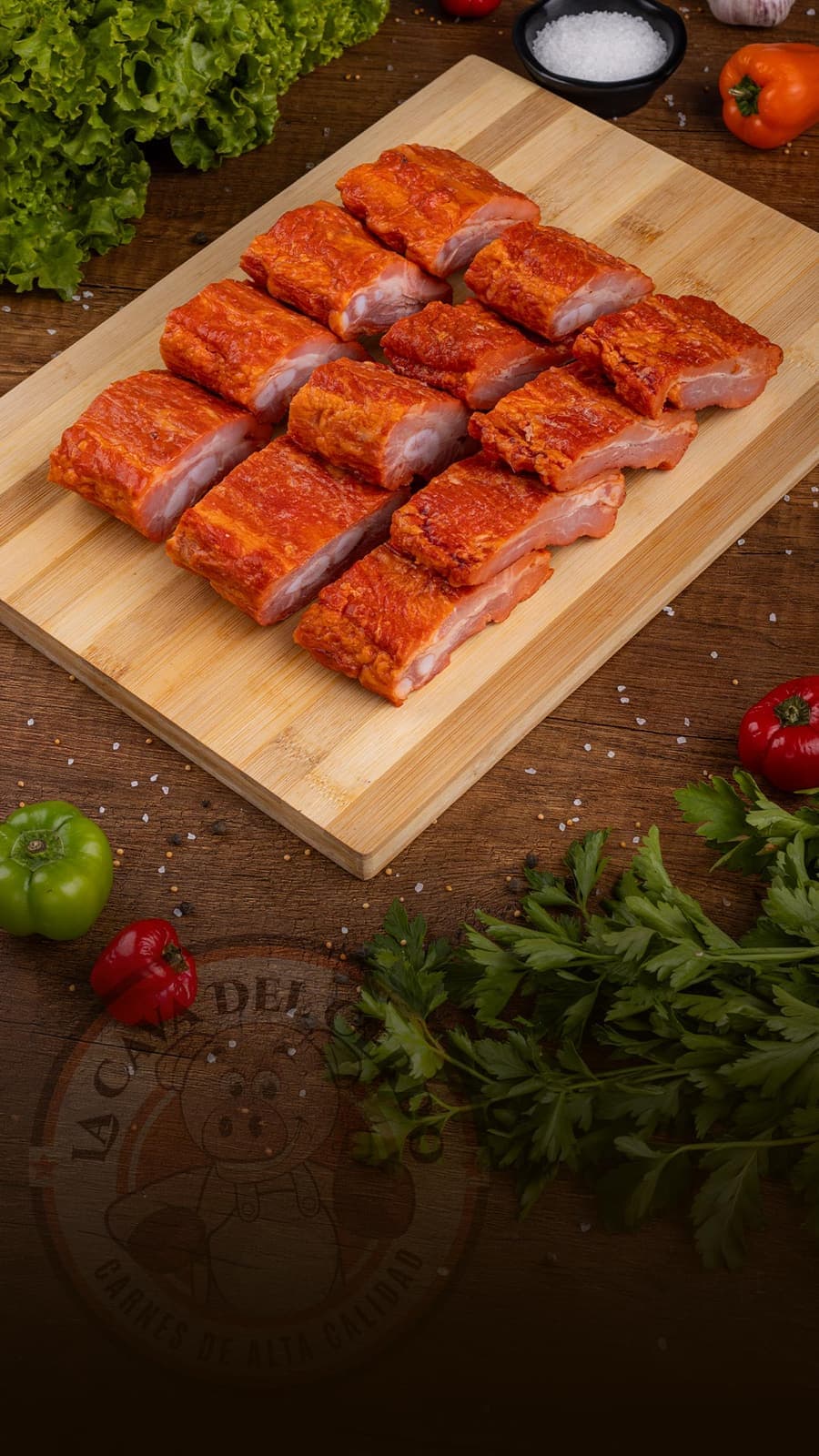 Costilla Ahumada sobre tabla de madera, La Cava del Cerdo